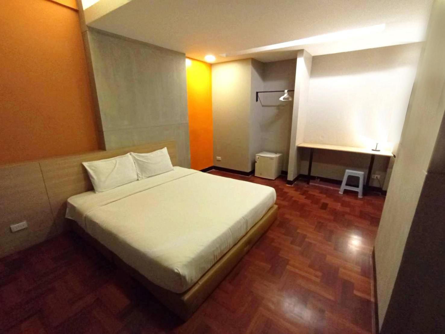 Go Inn Silom - Bts Saint Louis โกอินน์ สีลม - สถานีรถไฟฟ้าเซนต์หลุยส์ X Бангкок Екстер'єр фото